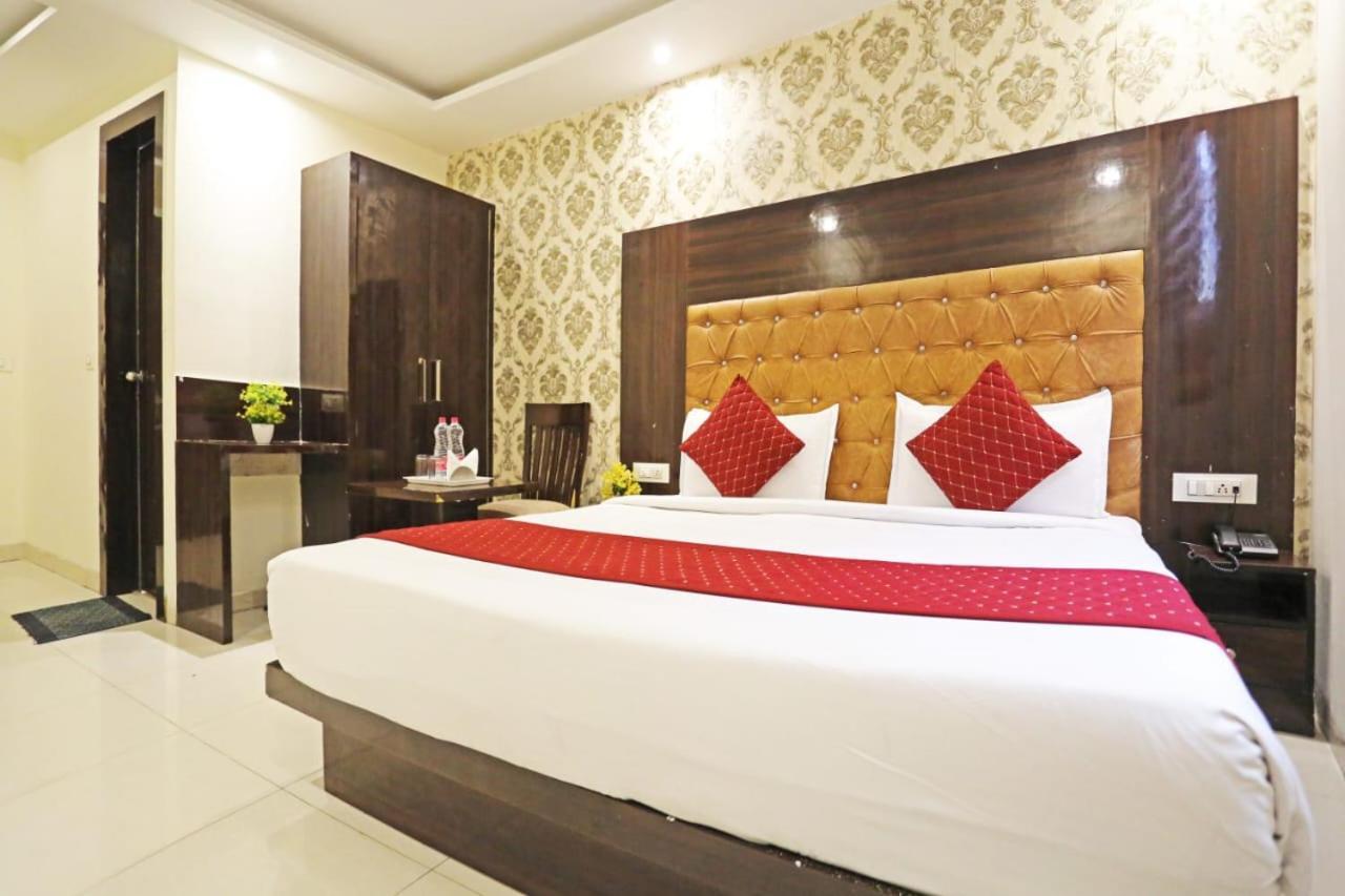 Hotel Vijaydeep Place Near Delhi Airport New Delhi Buitenkant foto