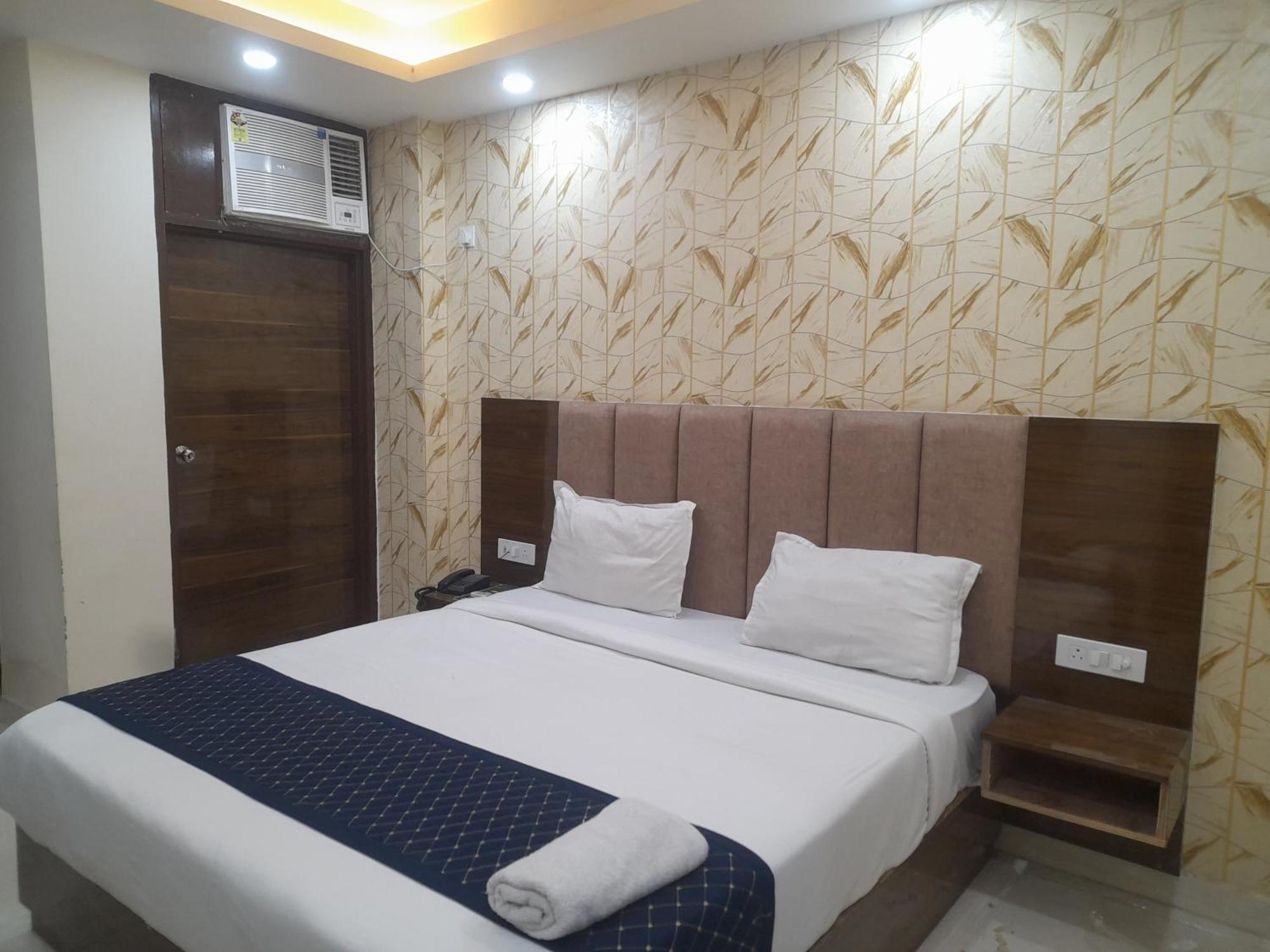 Hotel Vijaydeep Place Near Delhi Airport New Delhi Buitenkant foto