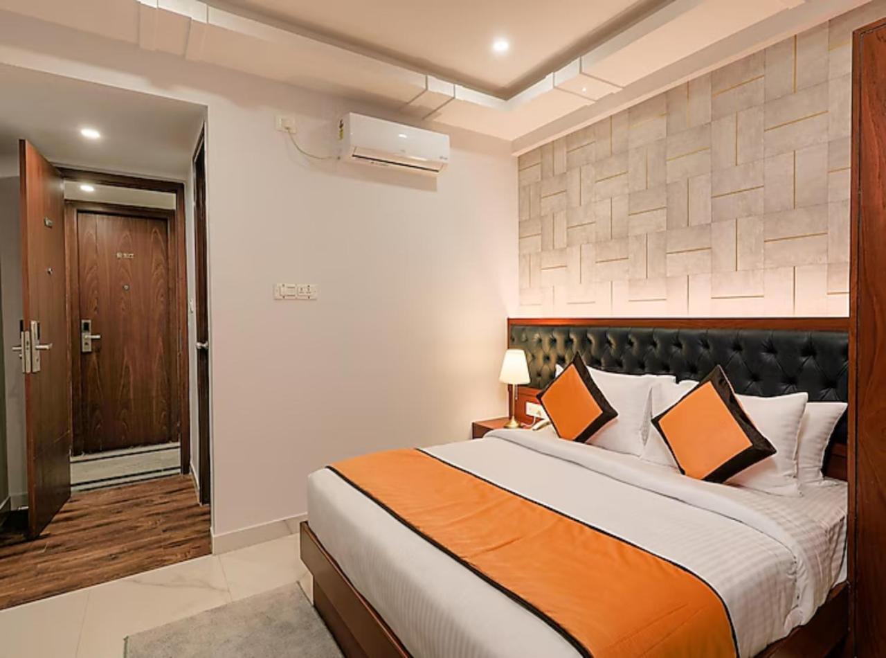 Hotel Vijaydeep Place Near Delhi Airport New Delhi Buitenkant foto