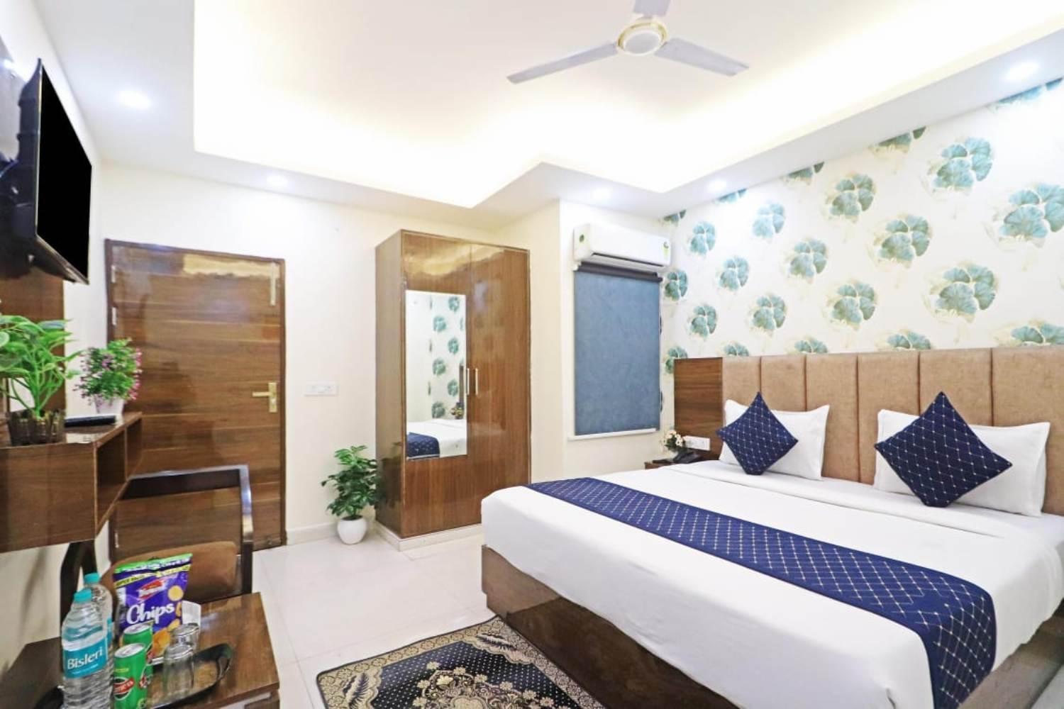 Hotel Vijaydeep Place Near Delhi Airport New Delhi Buitenkant foto