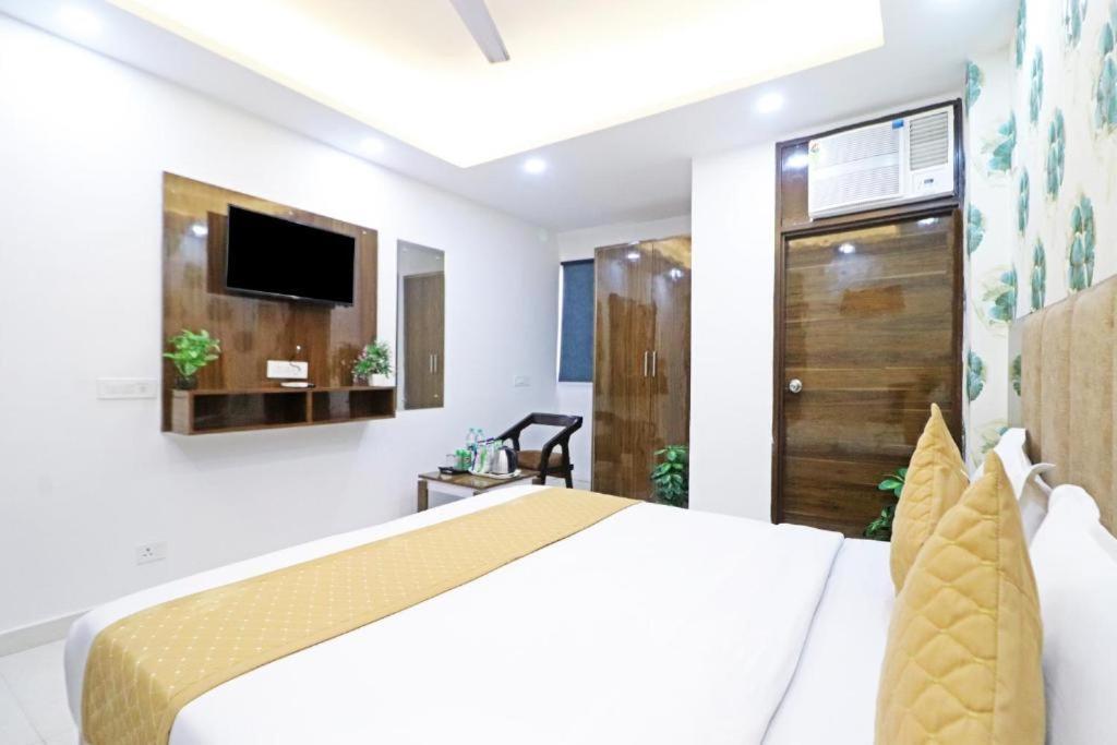 Hotel Vijaydeep Place Near Delhi Airport New Delhi Buitenkant foto