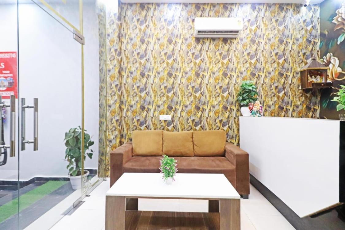 Hotel Vijaydeep Place Near Delhi Airport New Delhi Buitenkant foto